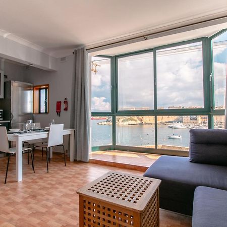 דירות בירגו Grand Harbour View מראה חיצוני תמונה